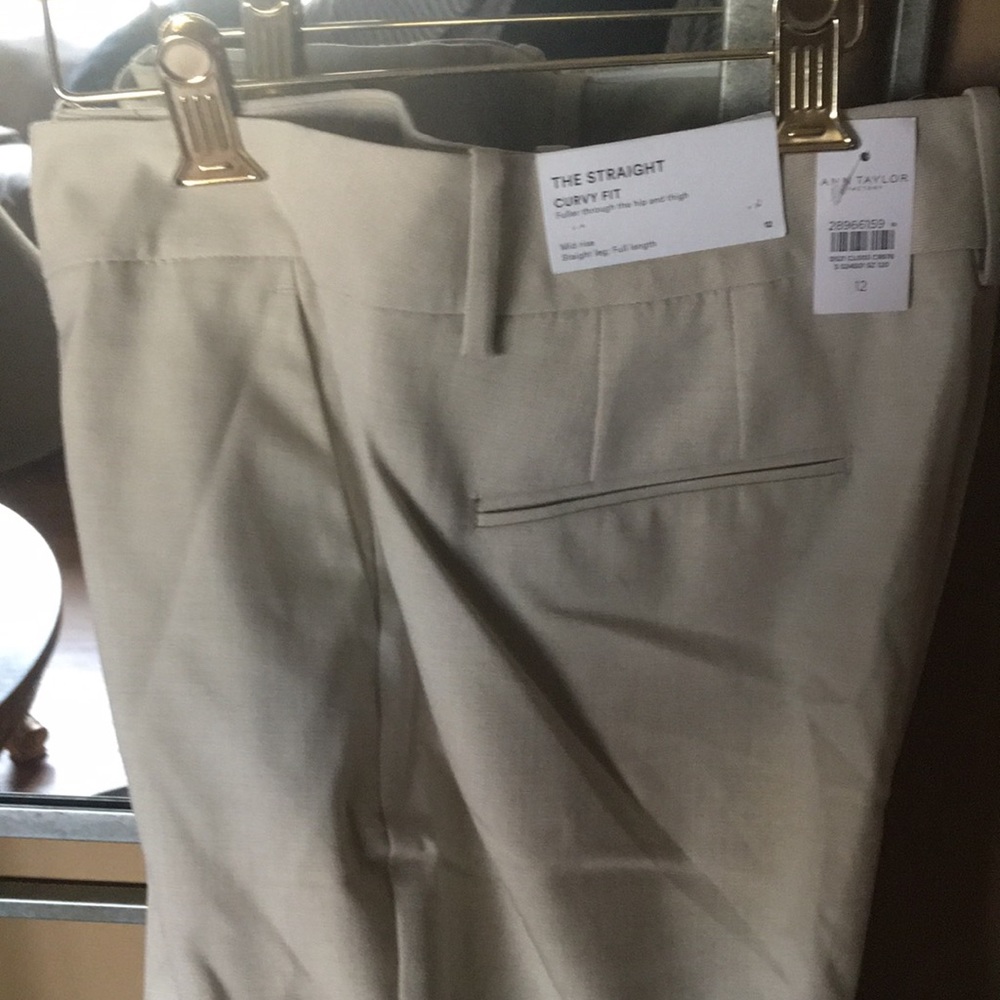 ANN TAYLOR Factory NWT Suiting Pants